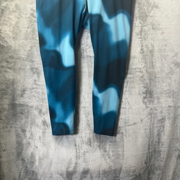 Nike Women's Blue Leggings - Picture 2 of 6